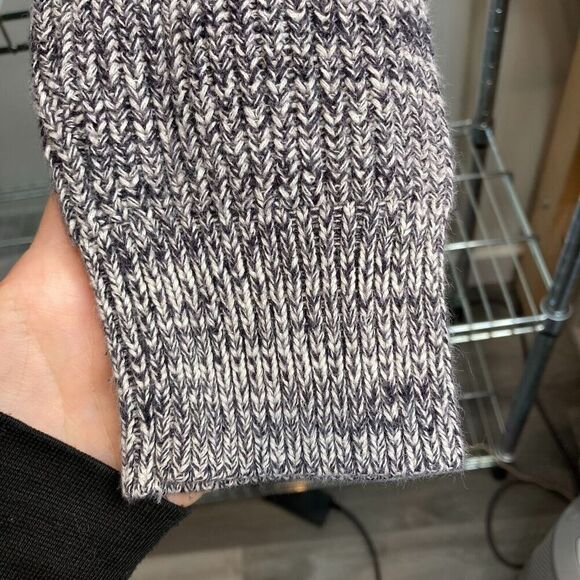 FRYE Women's Gray Ragg Slouchy Crew Neck Sweater Size S Neutral Elevated Basics - Picture 6 of 10